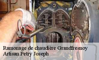Ramonage de chaudière  grandfresnoy-60680 Artisan Petry Joseph